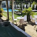 Buddha Bed & Breakfast Thoiry (Yvelines)