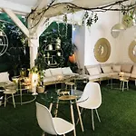 Buddha Bed & Breakfast 4*