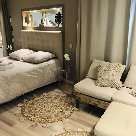 Buddha Bed & Breakfast Thoiry (Yvelines)