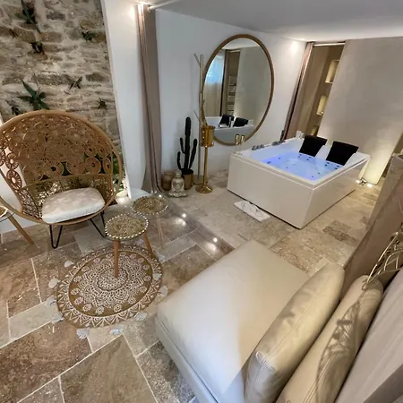 فندق مبيت وإفطار Buddha تواريه