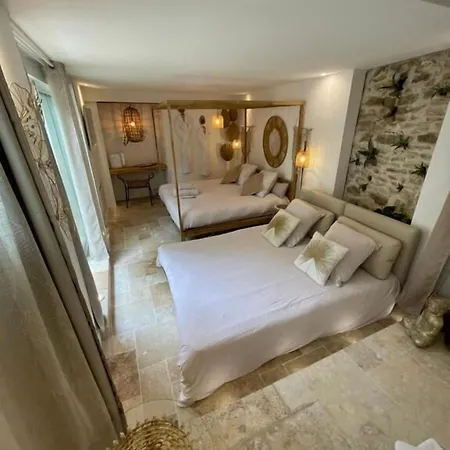 Buddha 4* تواريه