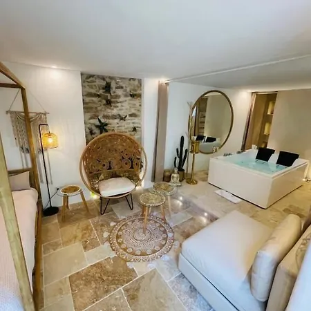 Buddha فندق مبيت وإفطار تواريه