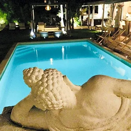 Buddha Bed & Breakfast Thoiry (Yvelines)